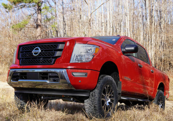 6in 2017-2024 Nissan Titan Lift Kit Gallery 1