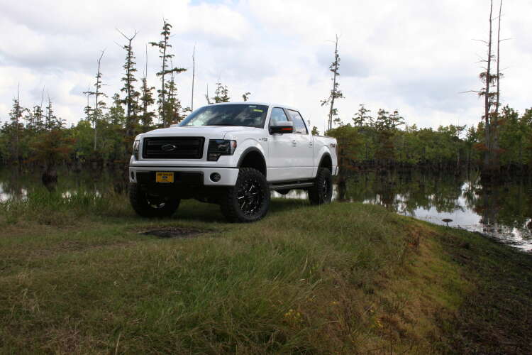 4.5in Ford Lift Kit Gallery 3