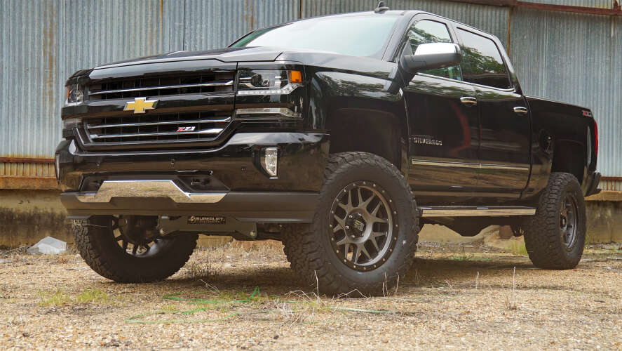 6.5in Chevy/GMC Lift Kit | Aluminum/Stamped Control Arms w/ Fox Coilovers & Rear Shocks Gallery 3